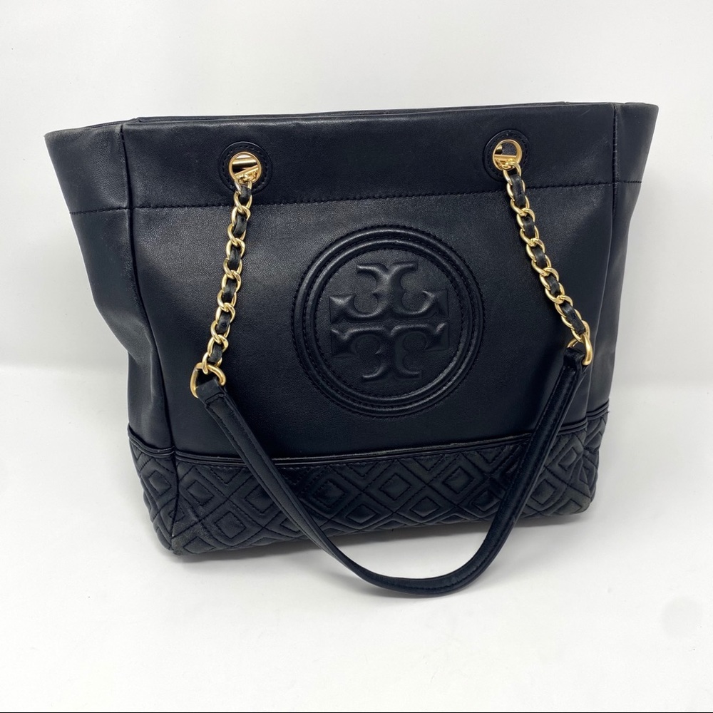 Tory Burch Black Quilted Chain Shoulder Bag Logo